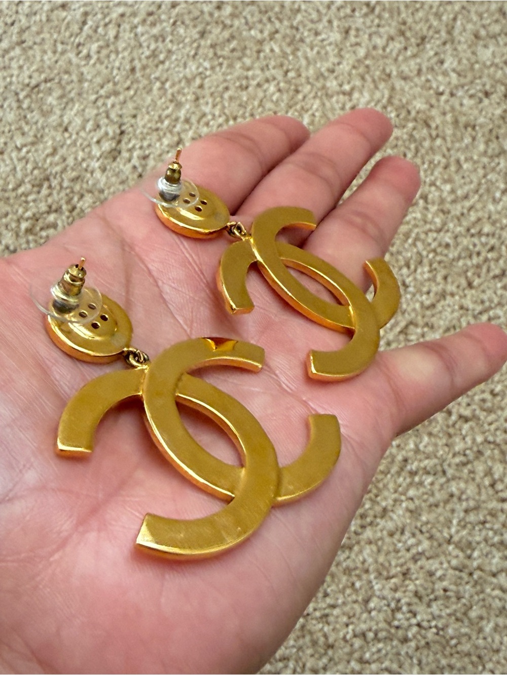 CHANEL Button Gold CC Logo Drop Earrings - Classic Gold Tone - Picture 7 of 15